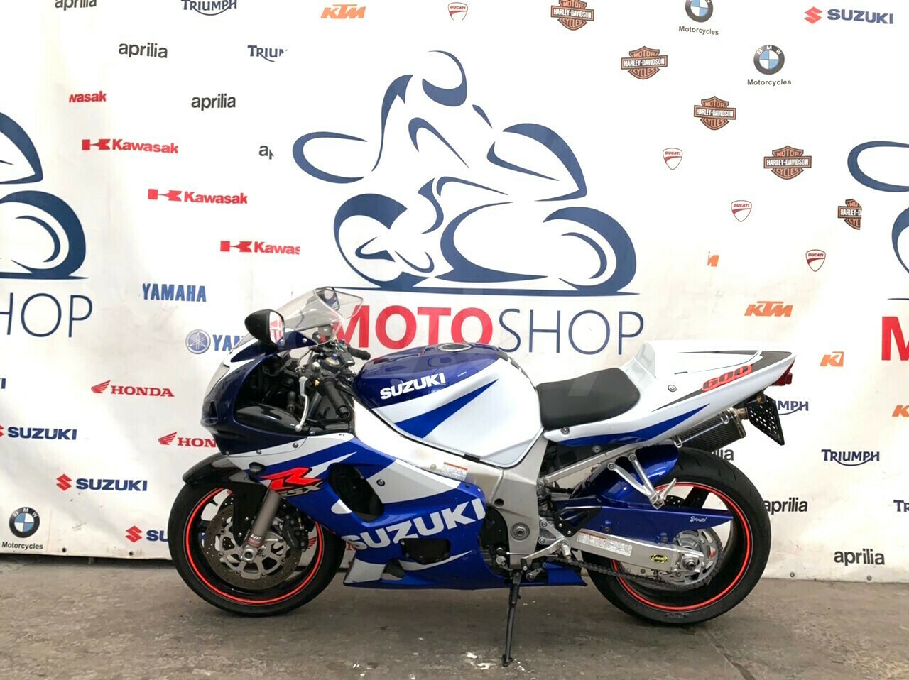 Av by минск. GSX-R 600 2001г. GSXR 600 2001г.