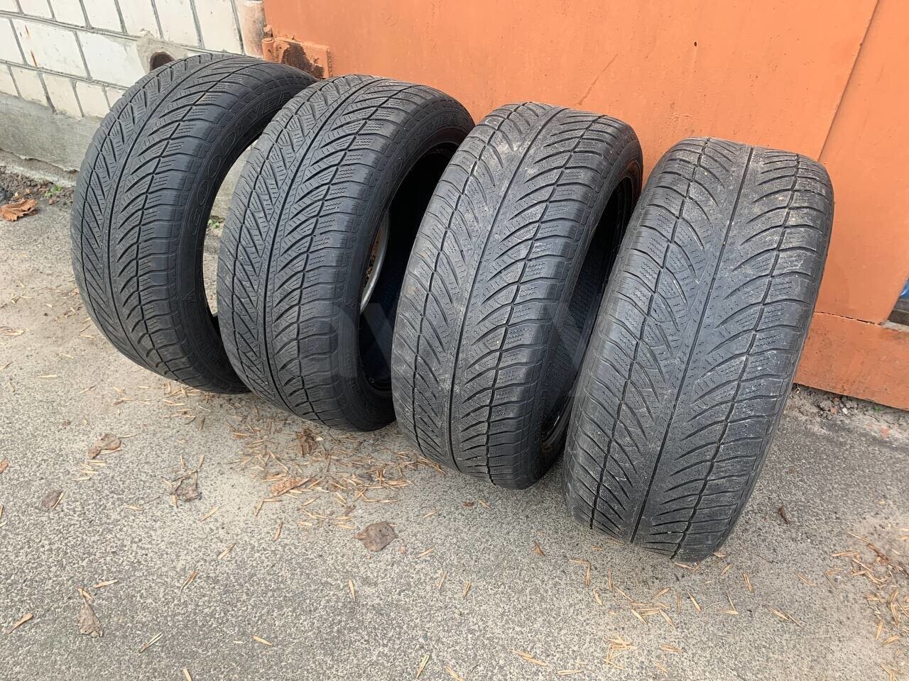 Легковые шины GoodYear Wrangler 255/50 R19 4 шт.