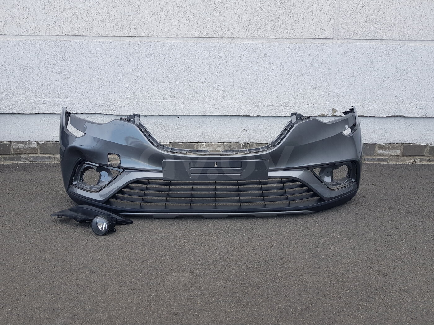 Передний бампер в сборе для Renault Arkana 2018-...