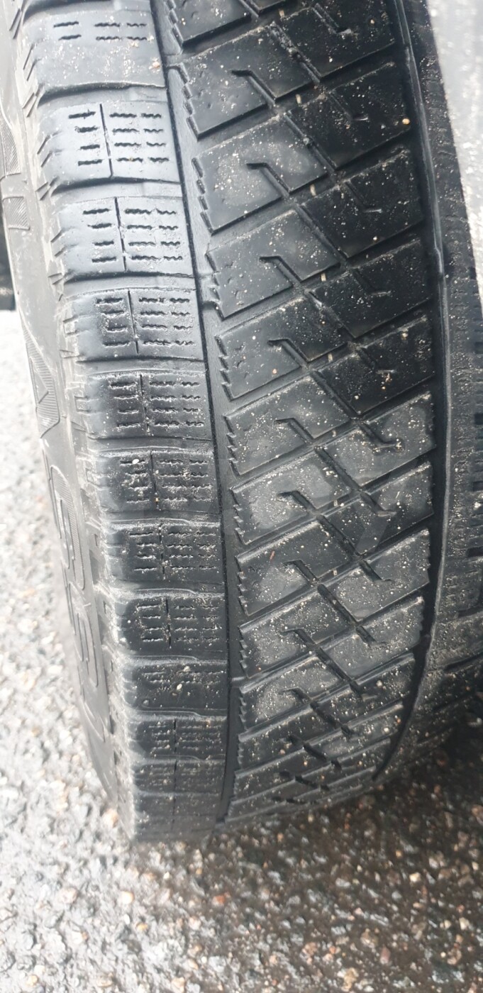 Купить шины легковые шины Lassa Wintus 2 225/75 R16C зимние, с пробегом ...
