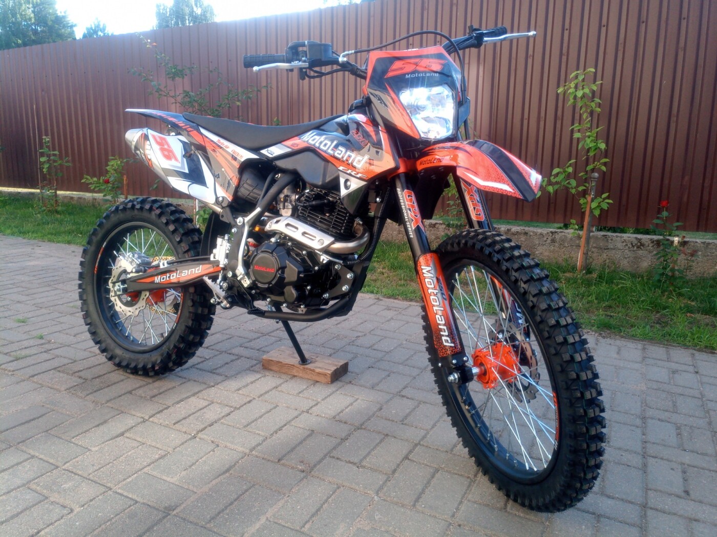 Купить мотоцикл Motoland CRF 250 (172FMM) за 2011,78 $, новый, 2024 г ...