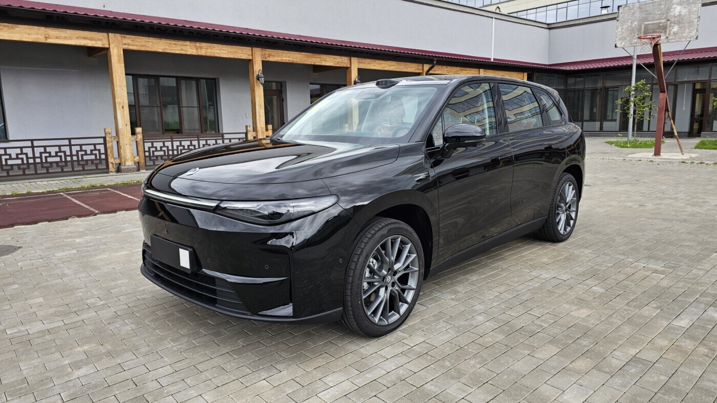 Leapmotor C10 I · Рестайлинг, 2025 г., л., электро, автомат, купить в ...