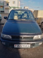 Mitsubishi Space Runner I, 1995 г.