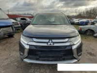 Mitsubishi Outlander III · 2-й рестайлинг, 5 мест, 2016 г.
