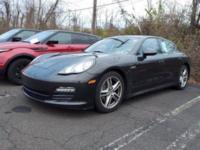 Porsche Panamera 970, 2011 г.