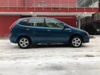 Nissan Almera Tino, 2002 г.