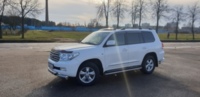 Toyota Land Cruiser J200, 7 мест, 2010 г.