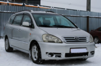 Toyota Avensis Verso I, 5 мест, 2002 г.