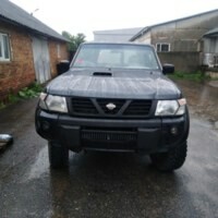Nissan Patrol Y61, 5 мест, 1999 г.