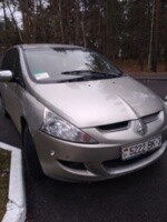 Mitsubishi Grandis, 7 мест, 2006 г.