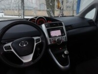 Toyota Verso I, 5 мест, 2010 г.