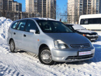 Honda Stream I, 7 мест, 2001 г.