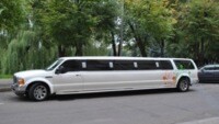 Ford Excursion, 7 мест, 2000 г.