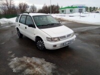 Mitsubishi Space Wagon Typ N30, N40, 7 мест, 1998 г.