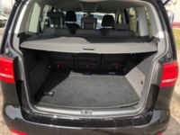 Volkswagen Touran II, 5 мест, 2010 г.