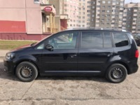 Volkswagen Touran II, 5 мест, 2010 г.