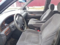Kia Carnival I, 7 мест, 2001 г.