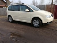 Volkswagen Touran I, 7 мест, 2005 г.