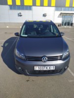 Volkswagen Touran II, 7 мест, 2015 г.