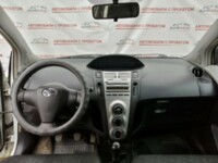 Toyota Yaris II (XP9), 2008 г.