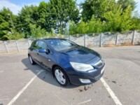 Opel Astra J, 2011 г.