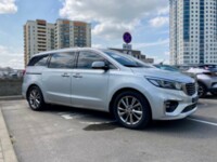 Kia Carnival III, 7 мест, 2018 г.