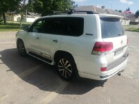 Toyota Land Cruiser J200 · 2-й рестайлинг, 7 мест, 2019 г.