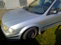 Mazda 323F, 1998 г.