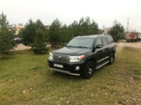 Toyota Land Cruiser J200 · Рестайлинг, 7 мест, 2012 г.