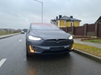 Tesla Model X, 7 мест, 2017 г.