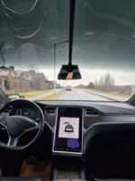 Tesla Model X, 7 мест, 2017 г.