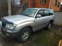 Toyota Land Cruiser J100, 7 мест, 2000 г.