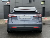 Tesla Model X, 7 мест, 2016 г.