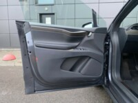 Tesla Model X, 7 мест, 2016 г.