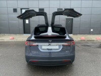 Tesla Model X, 7 мест, 2016 г.