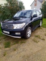 Toyota Land Cruiser J200, 7 мест, 2011 г.
