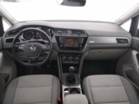 Volkswagen Touran III, 7 мест, 2016 г.