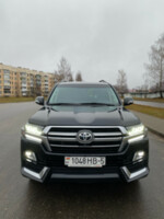 Toyota Land Cruiser J200 · Рестайлинг, 7 мест, 2015 г.