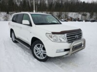 Toyota Land Cruiser J200, 7 мест, 2011 г.