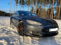 Tesla Model S I, 2015 г.