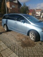 Mitsubishi Grandis, 7 мест, 2005 г.