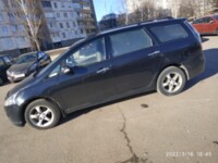 Mitsubishi Grandis, 7 мест, 2006 г.