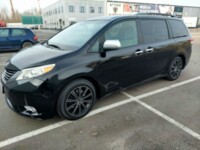 Toyota Sienna III (XL30), 7 мест, 2010 г.
