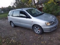 Toyota Picnic, 7 мест, 2000 г.