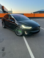 Tesla Model X, 2016 г.