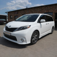 Toyota Sienna III (XL30) · Рестайлинг, 7 мест, 2017 г.