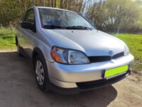 Toyota Yaris I (P1), 2001 г.