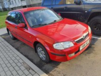 Mazda 323F, 1999 г.