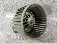 Моторчик отопителя в сборе для Audi A6 C4 1994 - 1997