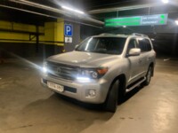 Toyota Land Cruiser J200 · Рестайлинг, 7 мест, 2014 г.